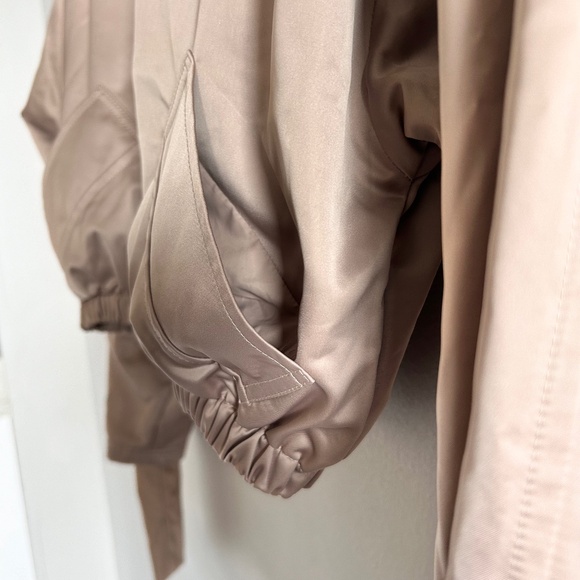 NYLORA Ward Hooded Zip-Up Jacket in beige color Size S - Picture 9 of 16